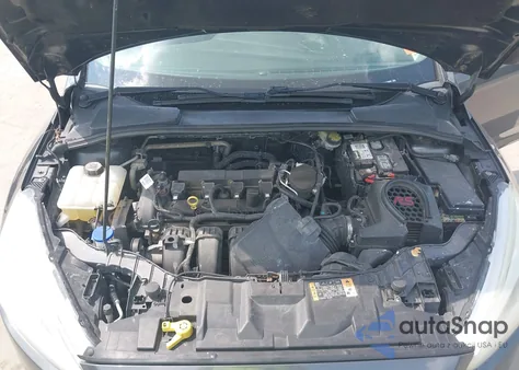 2016 Ford Focus S from USA, damaged, VIN 1FADP3E21GL288389